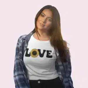 Camiseta de girasol con frase love