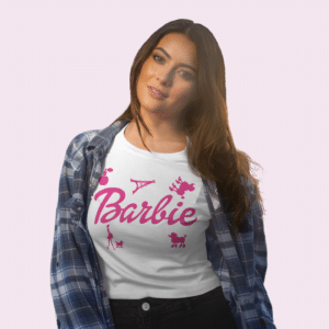 camiseta de barbie con perritos